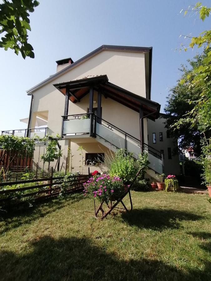 Apartmani Kiko Poreč Exteriör bild