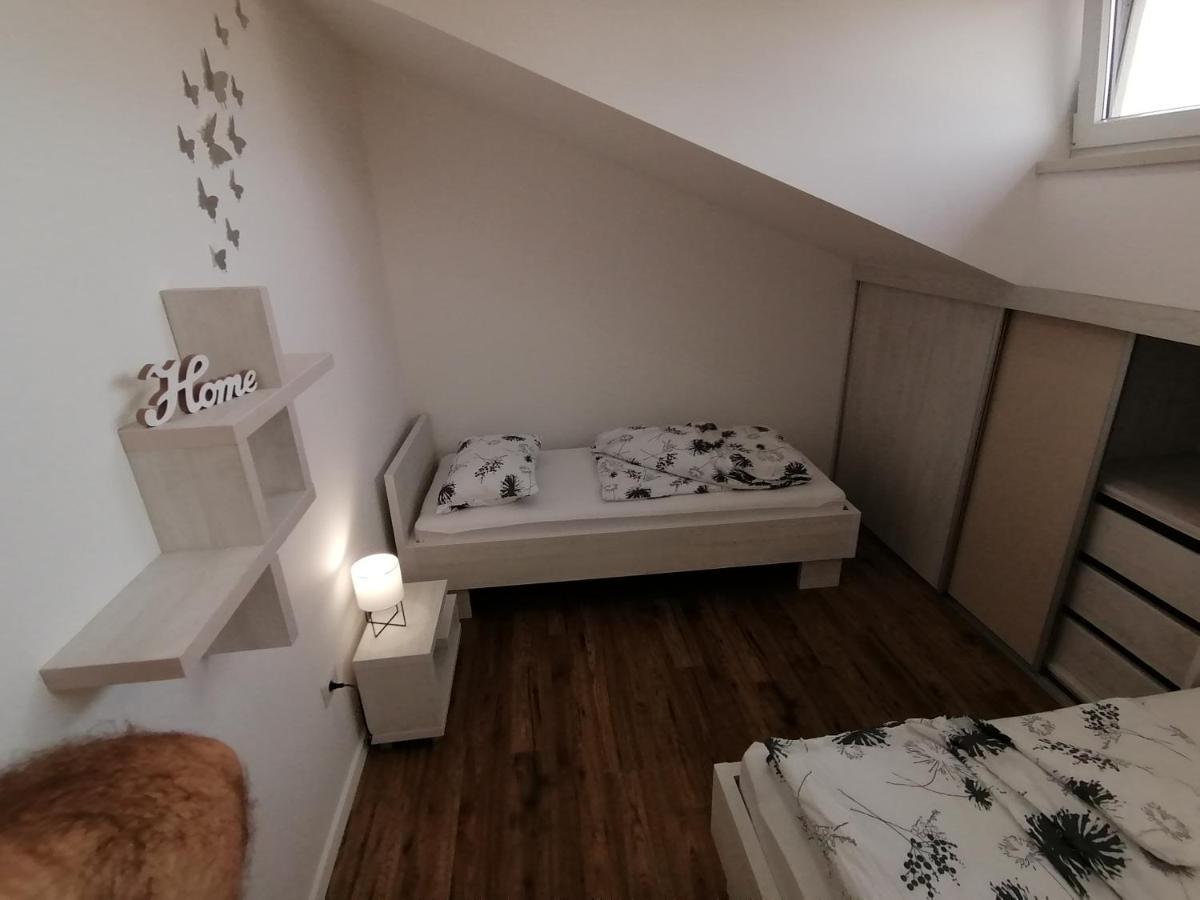 Apartmani Kiko Poreč Exteriör bild