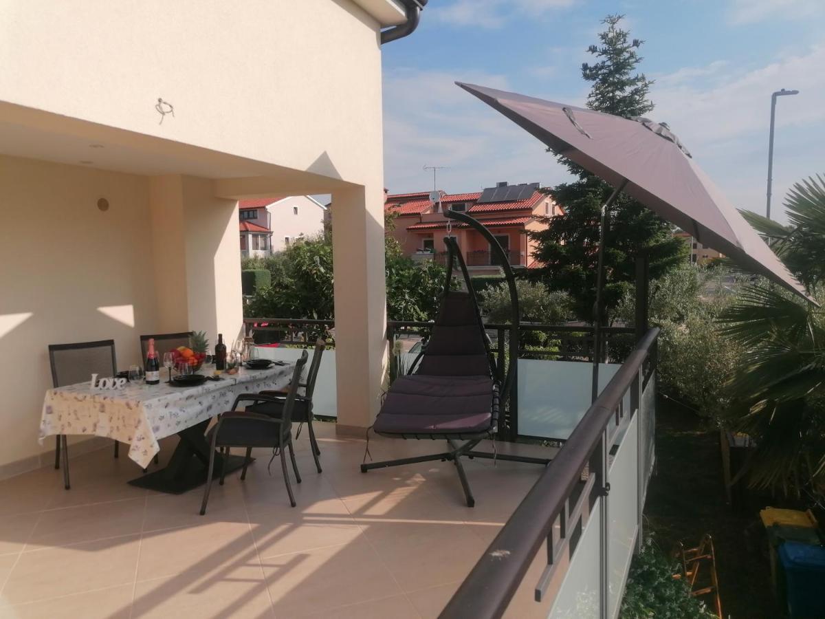 Apartmani Kiko Poreč Exteriör bild
